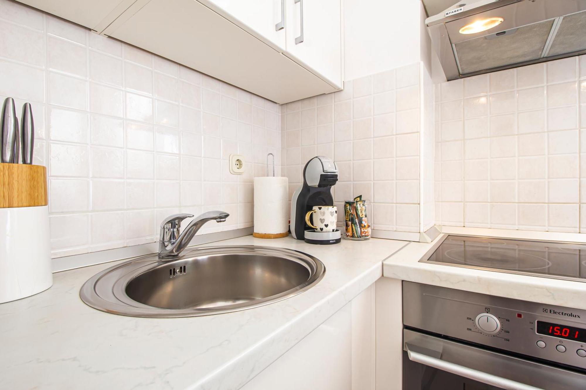 Apartment Anita With Amazing Sea View Makarska Dış mekan fotoğraf
