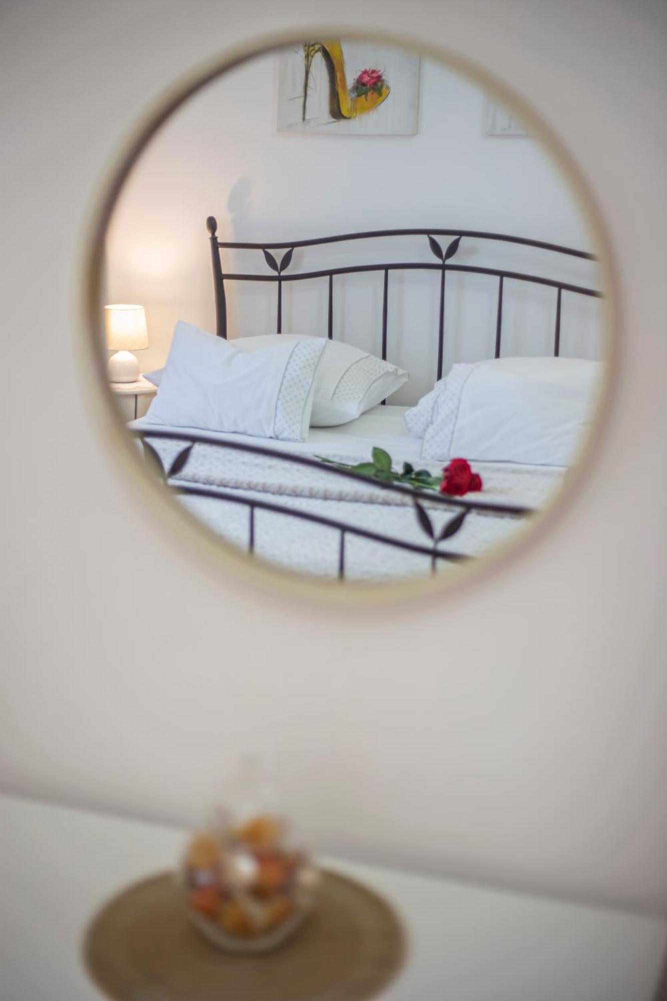Apartment Anita With Amazing Sea View Makarska Dış mekan fotoğraf